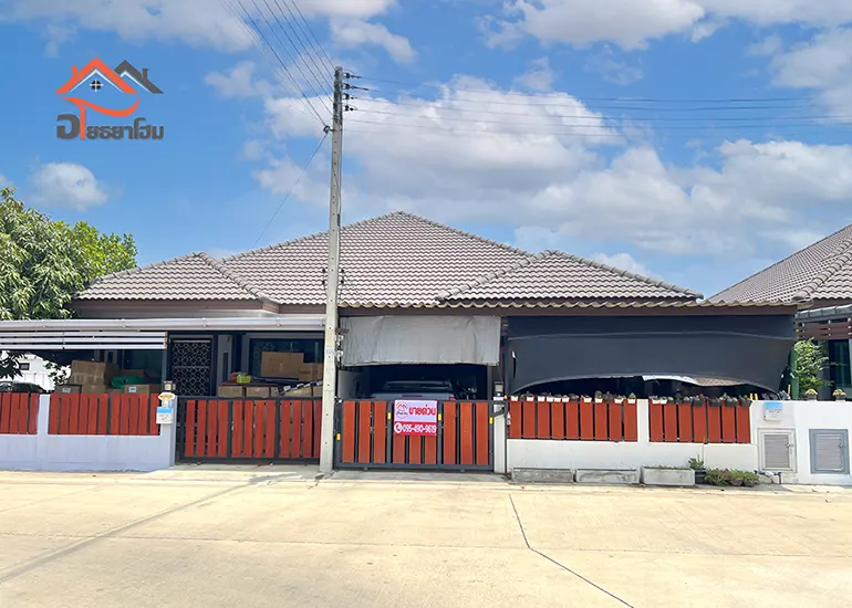 บ้านแฝด หมู่บ้านนราเลคแอนด์พาร์ค บางปะอิน